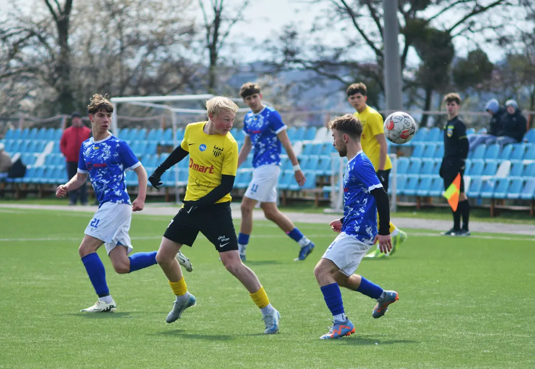 «Буковина» U-19 у домашньому матчі поступилась львівському «Динамо» U-19