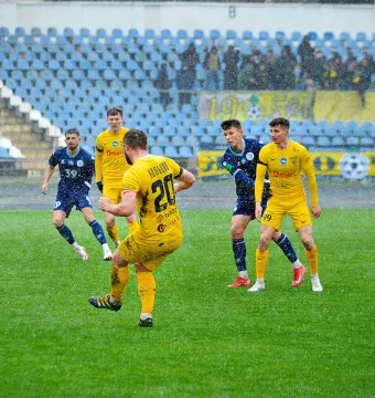 Віталій Кольцов – у символічній збірній 1-го туру другого етапу Першої ліги! 